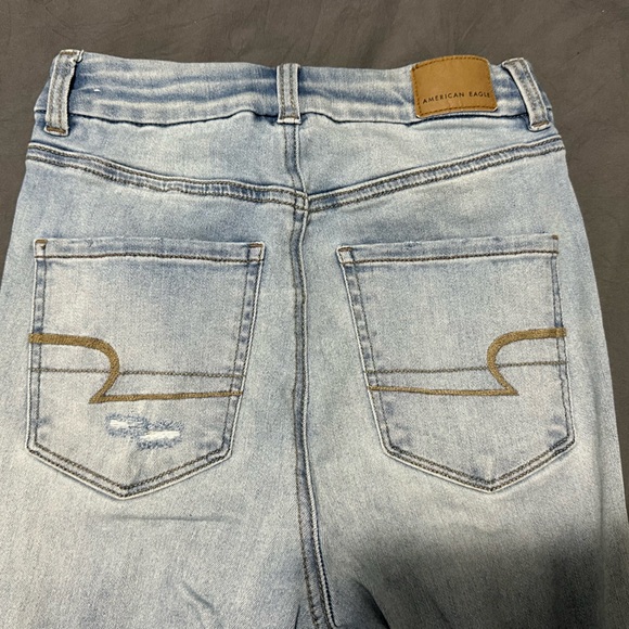 American Eagle Curvy Next Level Stretch Denim - Picture 2 of 4